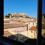 Centro Storico بورتوفيرّايو