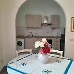 Centro Storico Apartment *